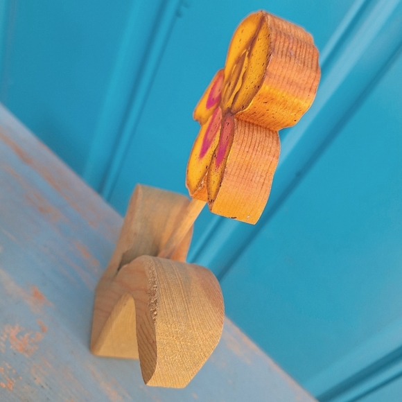 Wooden Flower Artist Made Sculpture Iris Orchid Handpainted Wood Floral Decor - Picture 4 of 17